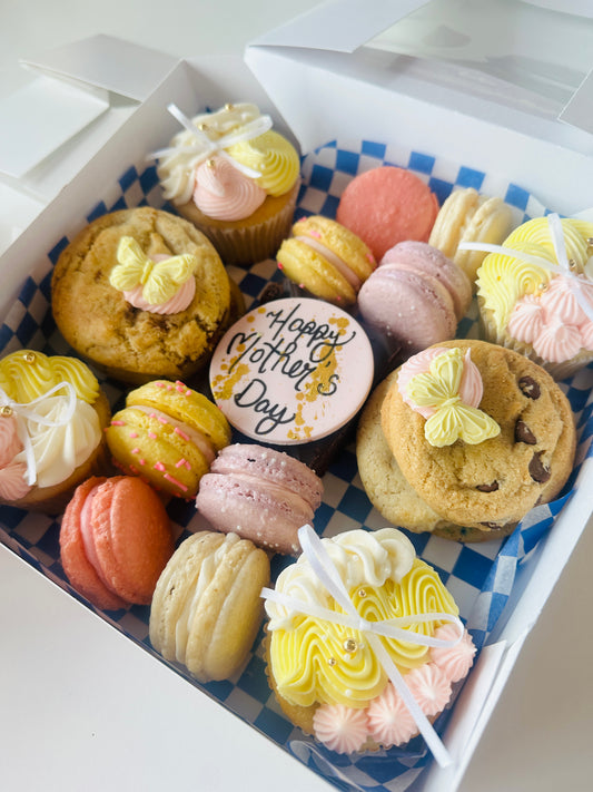 Mother's Day Grazing Box